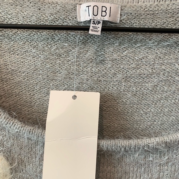 Tobi Gray White Hearts Crushing on Eyelash Sweater - Picture 5 of 5